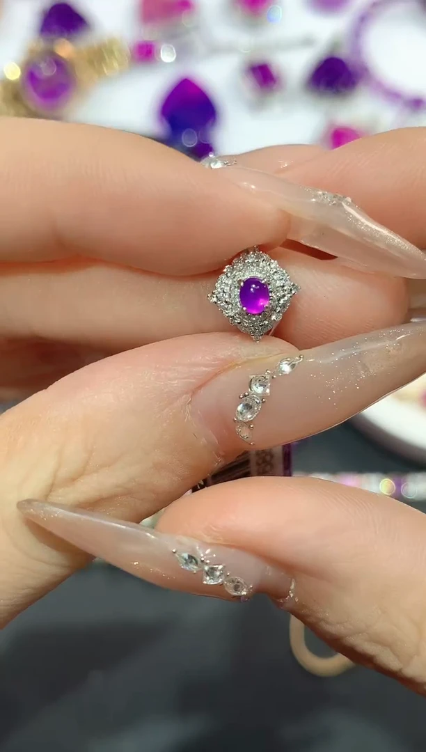 苏纪石（舒俱来）18K金镶嵌.潘潘