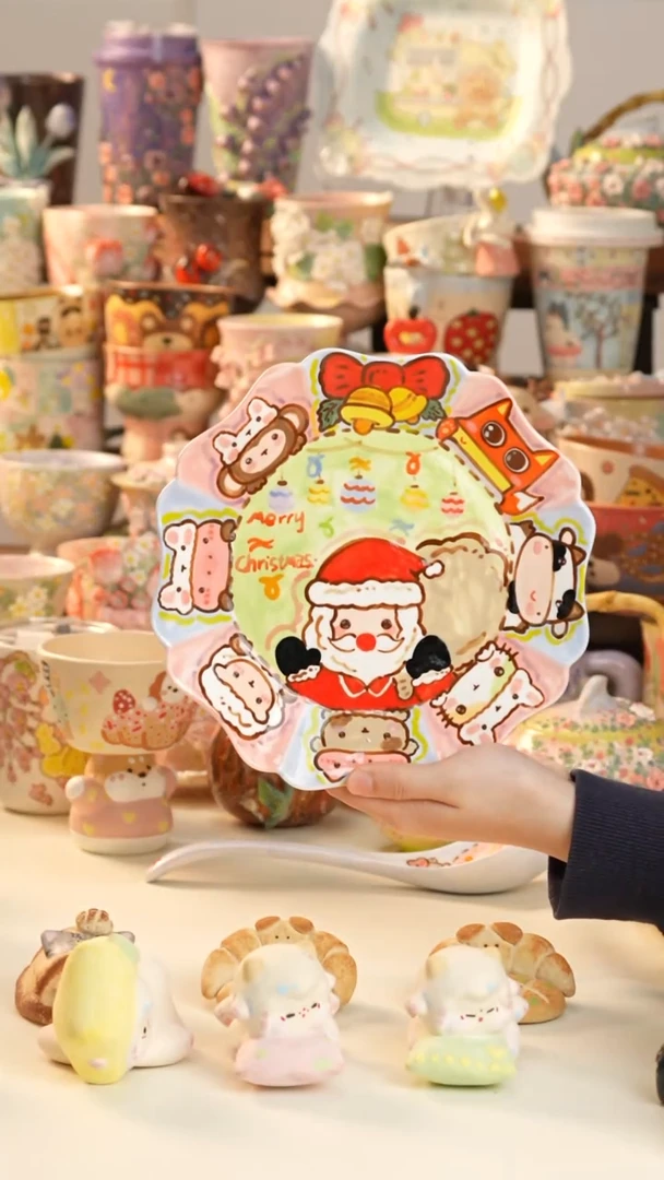 摆件陶景德镇釉下彩手绘设计师款陶瓷