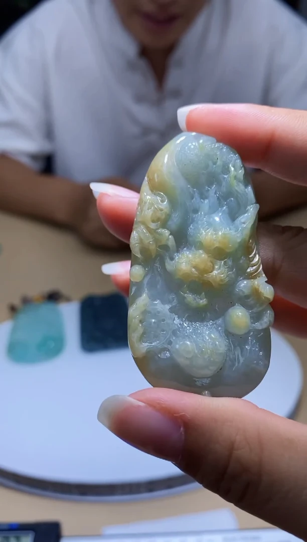 未镶嵌定制翡翠挂件