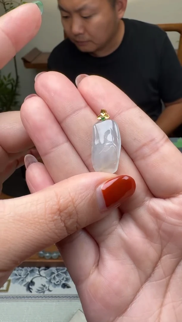 18K金镶嵌定制翡翠10.5随行-1