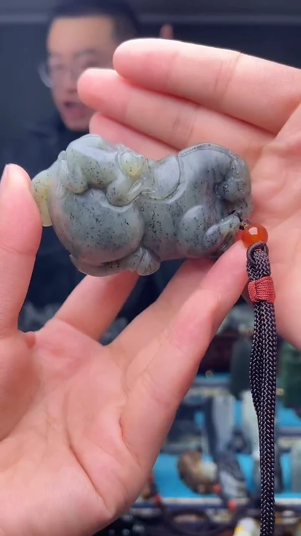 未镶嵌和田玉挂件1