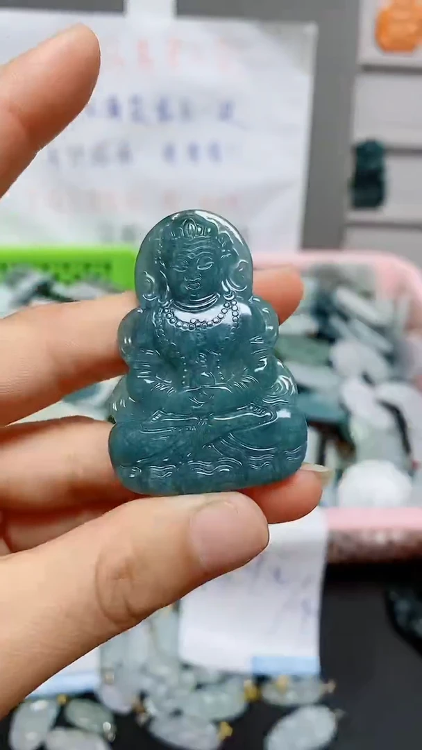 【闪购商品】翡翠颈饰未镶嵌天然翡翠A货