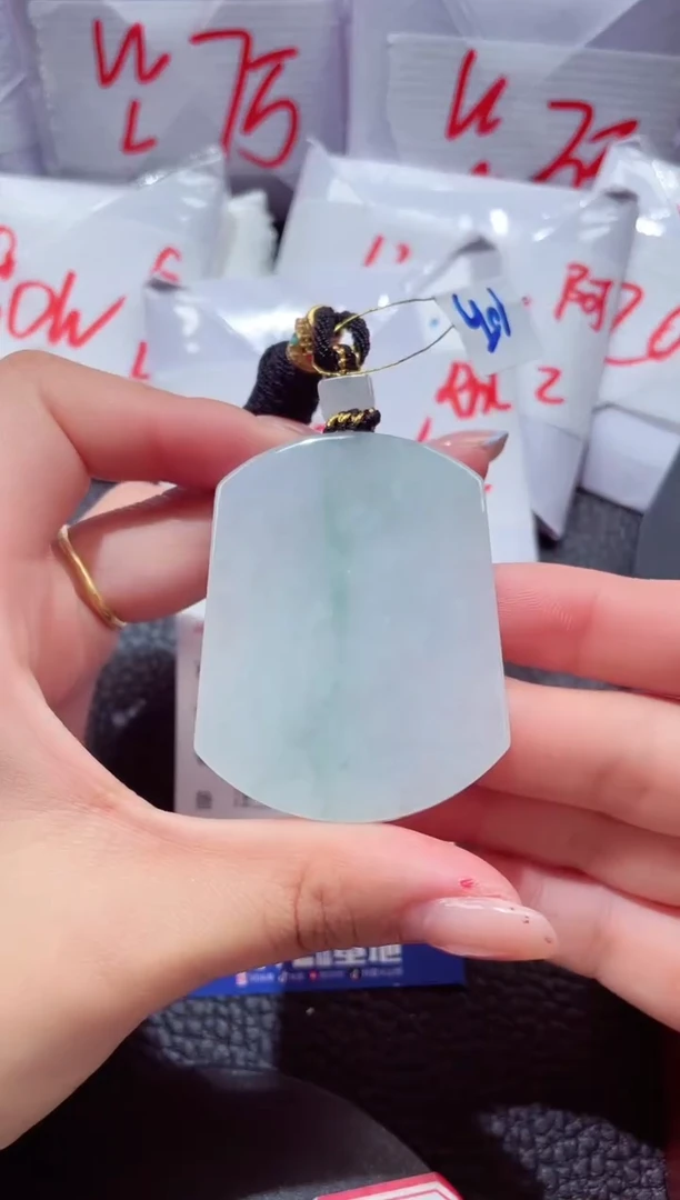 颈饰未镶嵌翡翠101