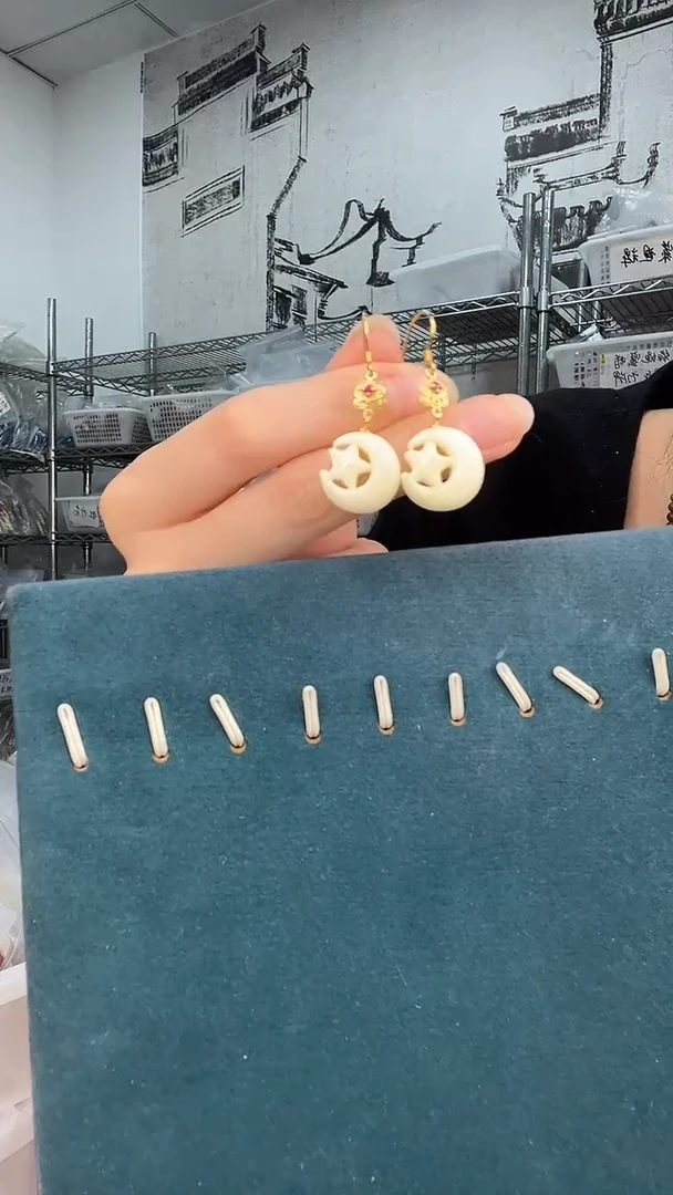 裸石琥珀未镶嵌A2965