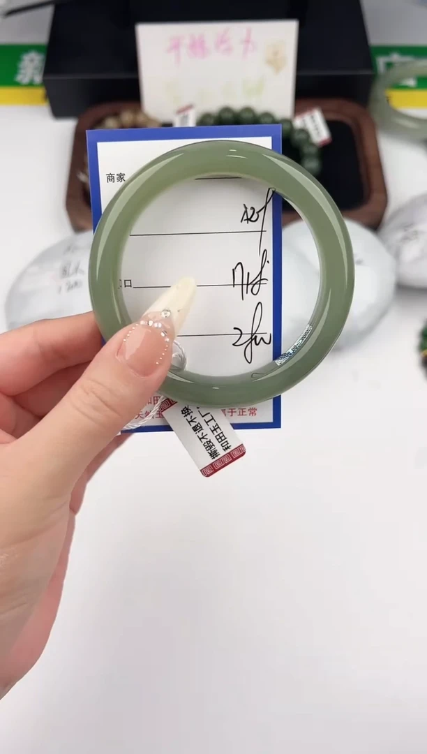 未镶嵌手镯和田玉39颜色微差无瑕疵