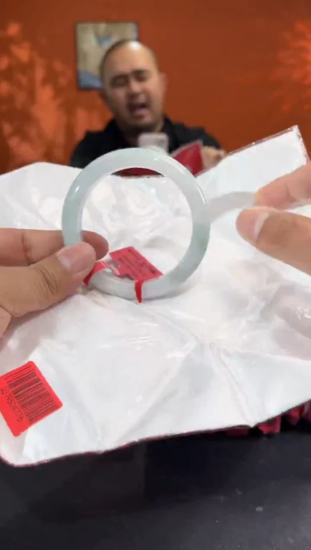 未镶嵌手镯翡翠3 圈口56