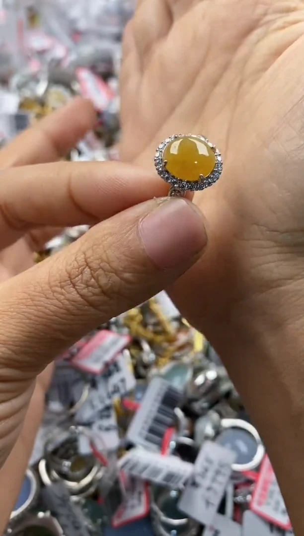 银S925镶嵌戒指翡翠999            9