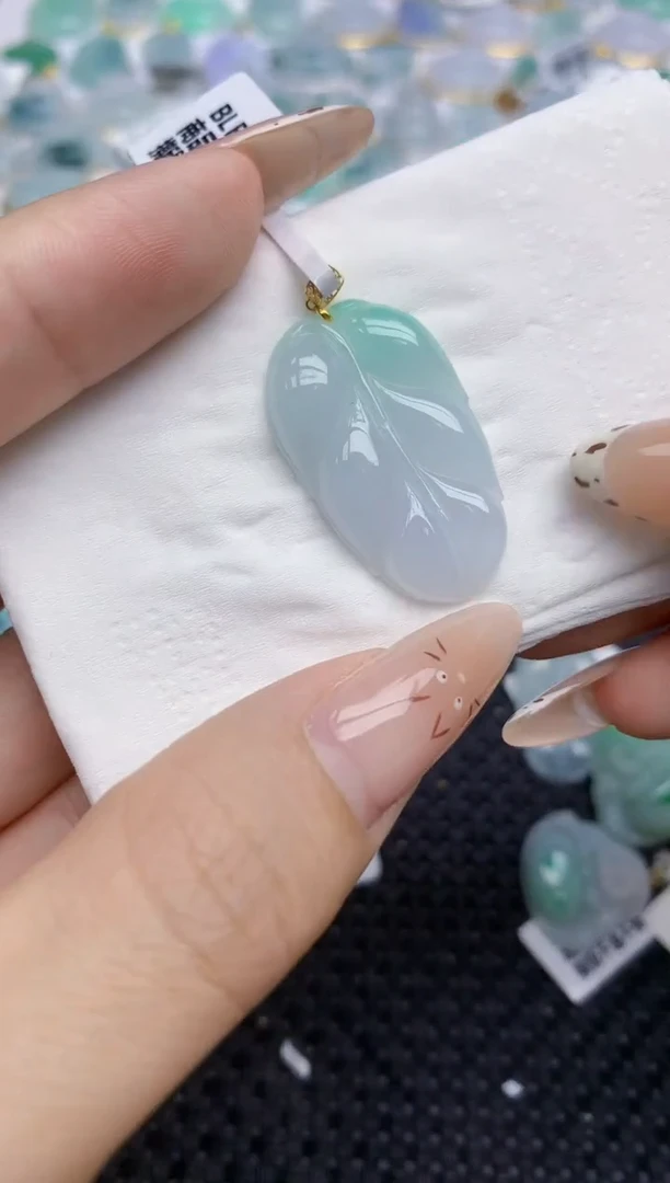 翡翠18K金镶嵌颈饰62   天然翡翠A货