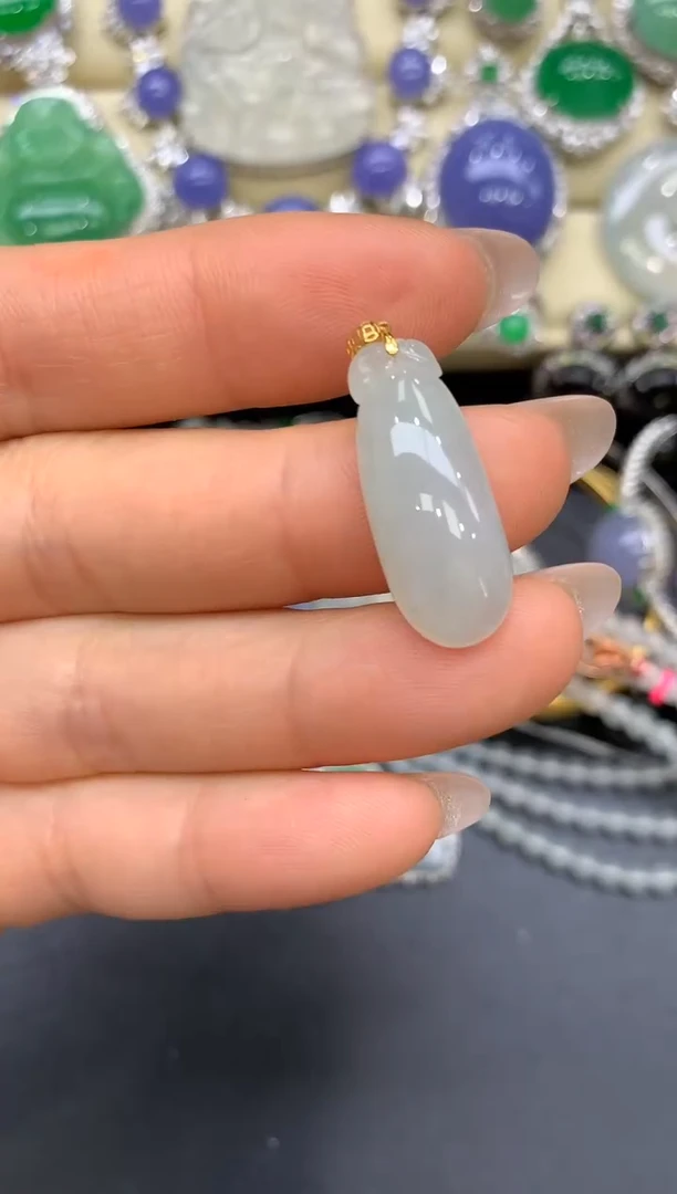 翡翠18K金镶嵌颈饰49-中国好珍宝