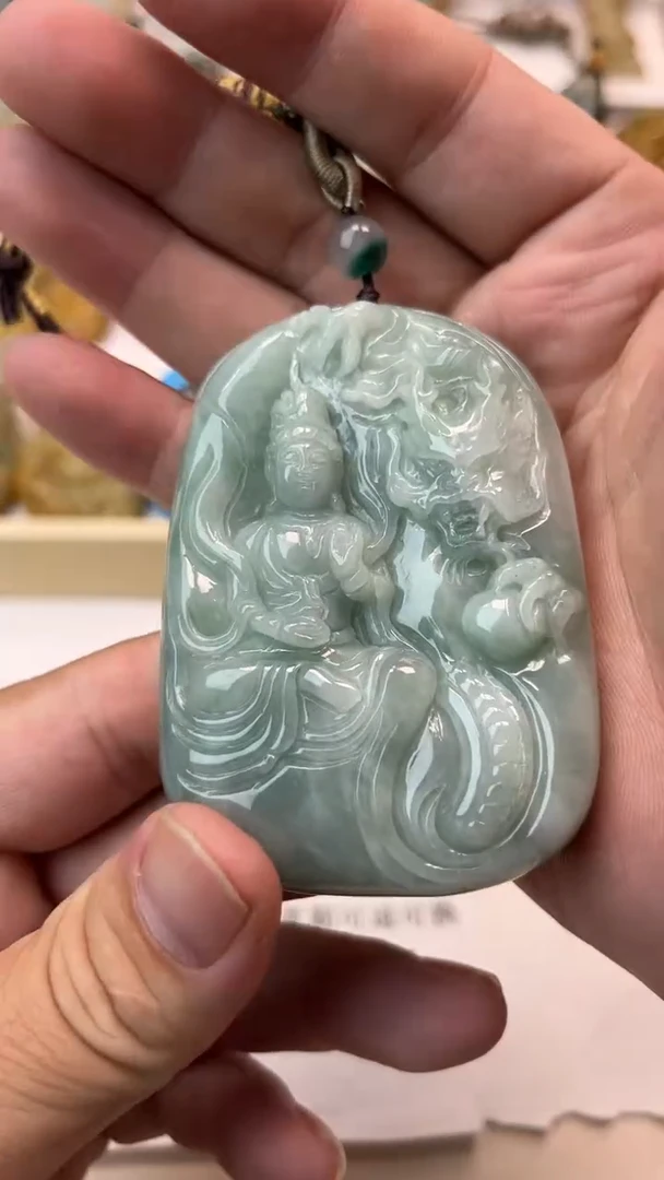 颈饰未镶嵌翡翠无**悔天然翡翠