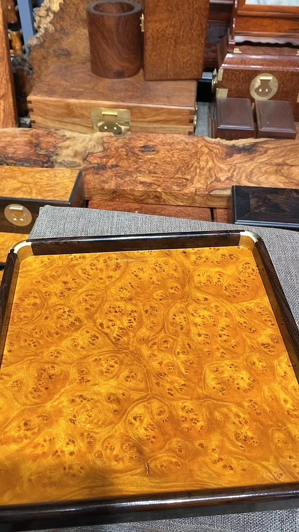 香樟木黄金樟茶盘一个