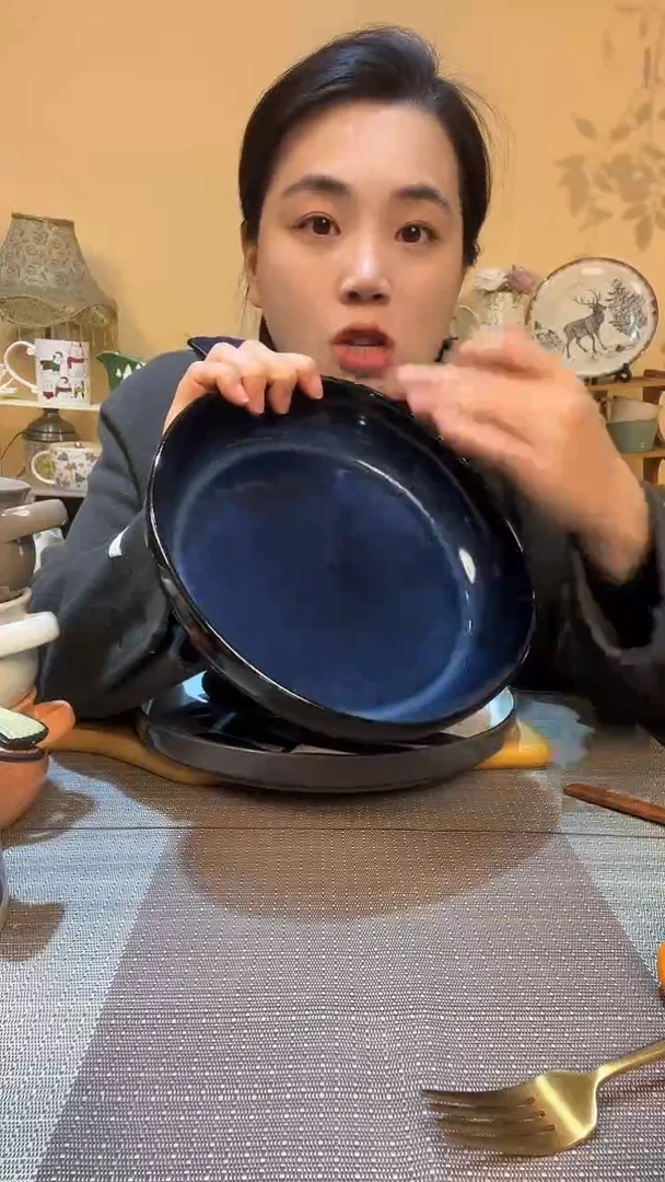 瓷片9英寸异形碗  介意勿拍