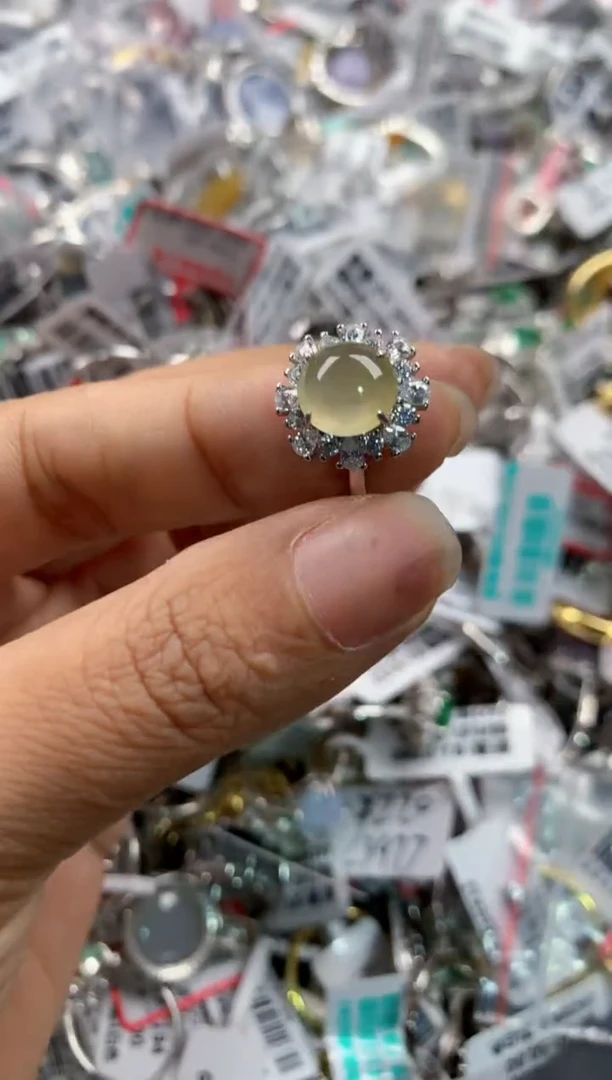 银S925镶嵌戒指翡翠666      3