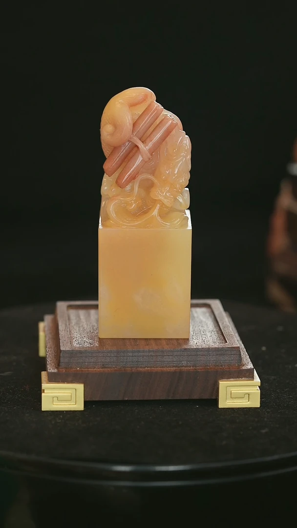 【闪购商品】寿山石黄巢冻鱼化龙