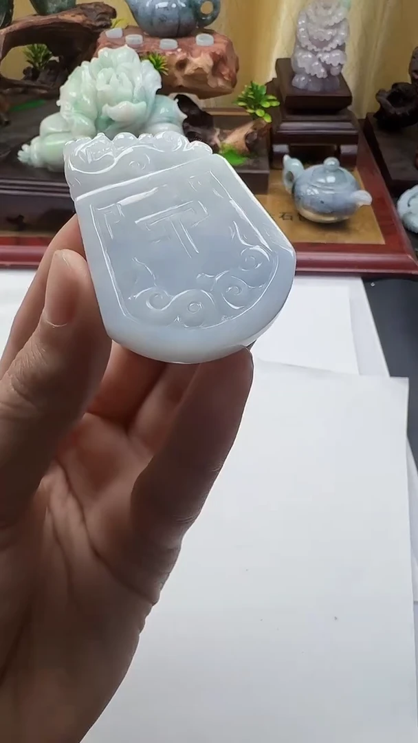 吊坠(不含链)未镶嵌翡翠1