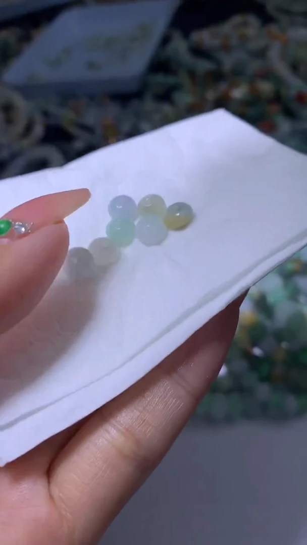 【闪购商品】翡翠颈饰未镶嵌MJX022333