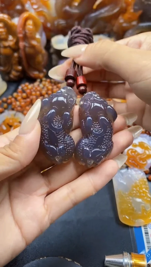 玛瑙/玉髓颈饰未镶嵌ll