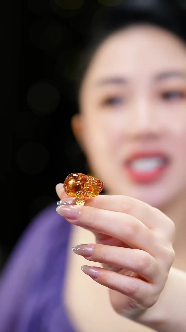 银S925镶嵌琥珀（花珀）戒指花珀貔貅戒指