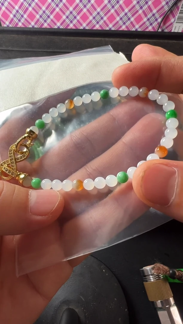 未镶嵌定制翡翠卡5缅甸天然翡翠A货