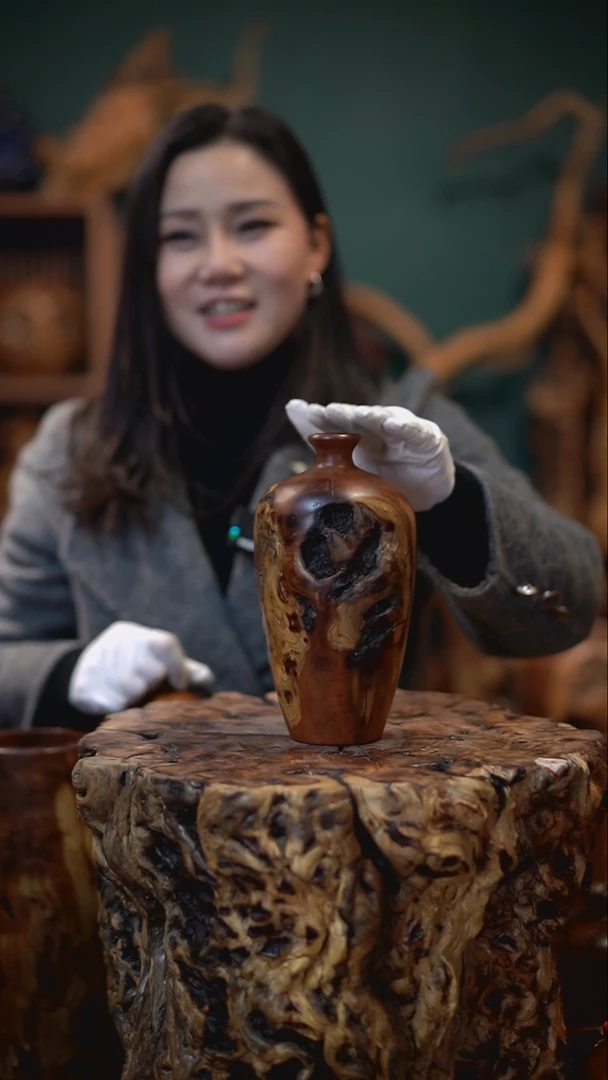 【闪购商品】枣木雷击枣木梅瓶