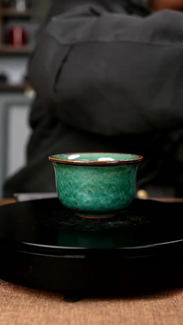 【闪购商品】125#一级品原矿钧瓷炉钧釉压手杯