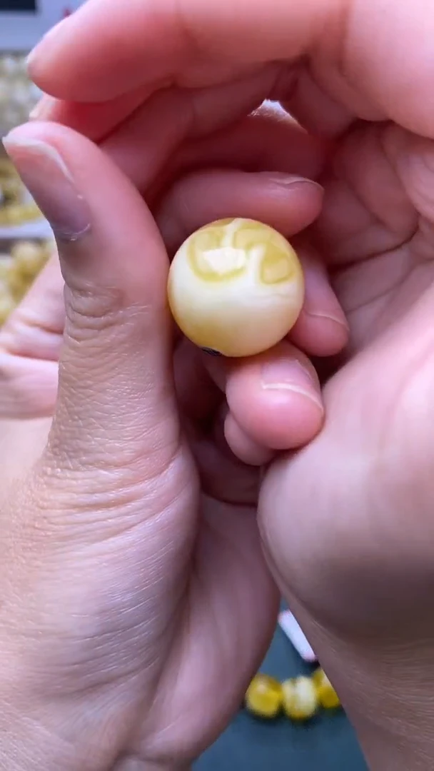 裸石蜜蜡未镶嵌蜜蜡.92