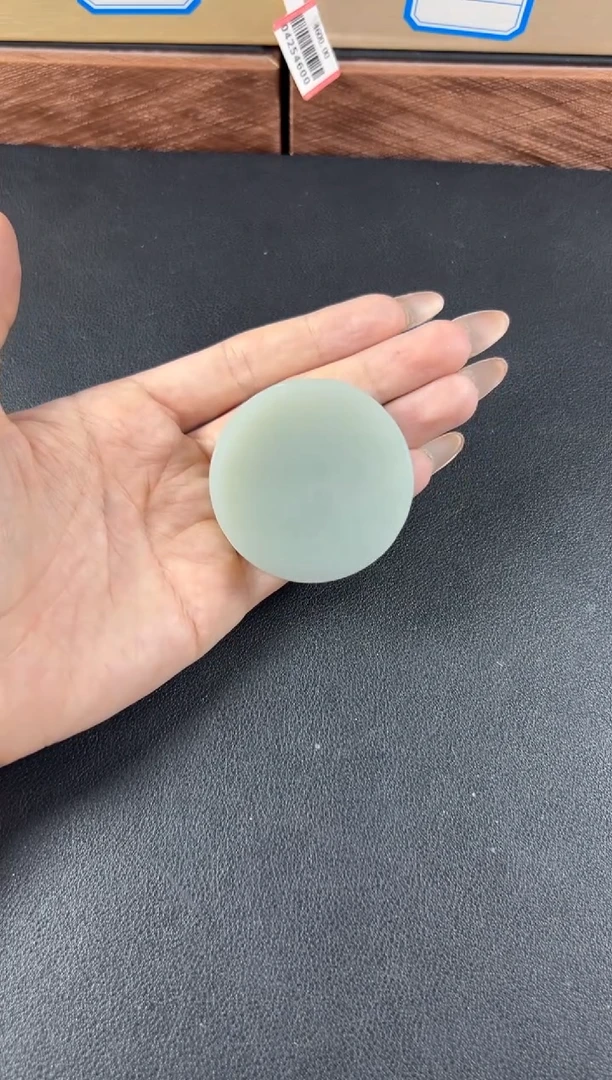 和田玉未镶嵌珠宝半成品且末微色差近矿镯心