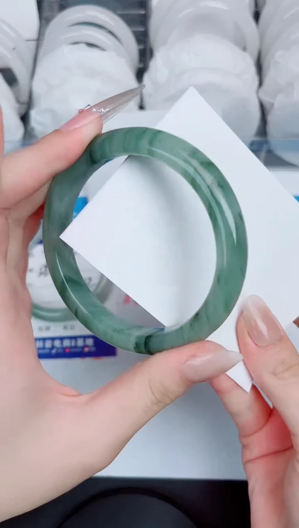 石英质玉手镯未镶嵌5-61.9