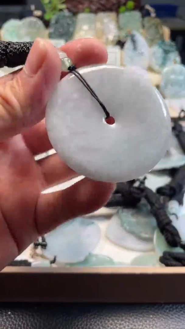 颈饰未镶嵌翡翠11/05/049