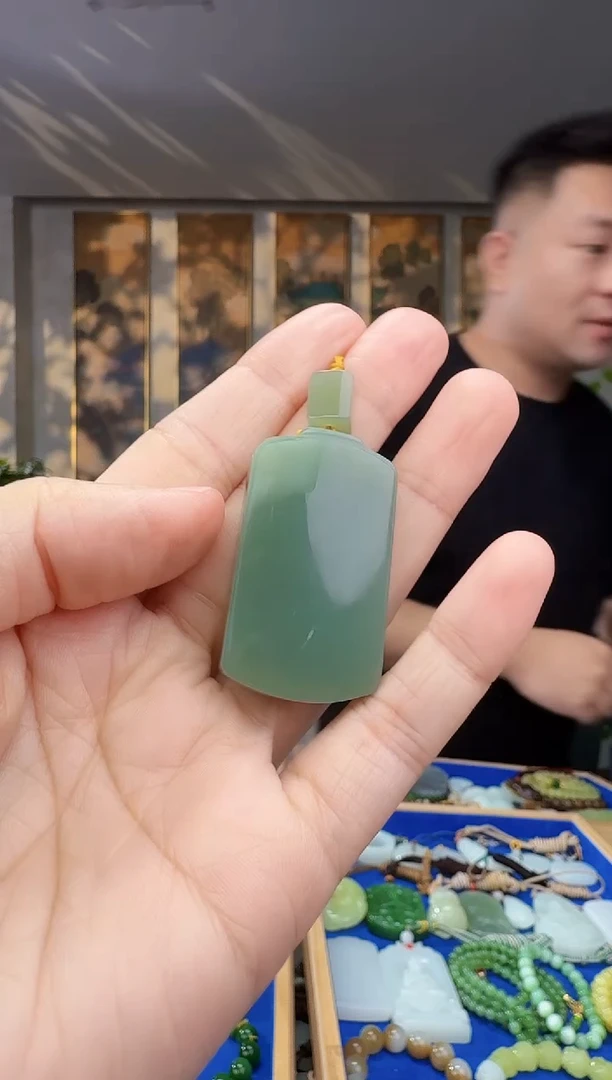 未镶嵌和田玉挂件拍一发一