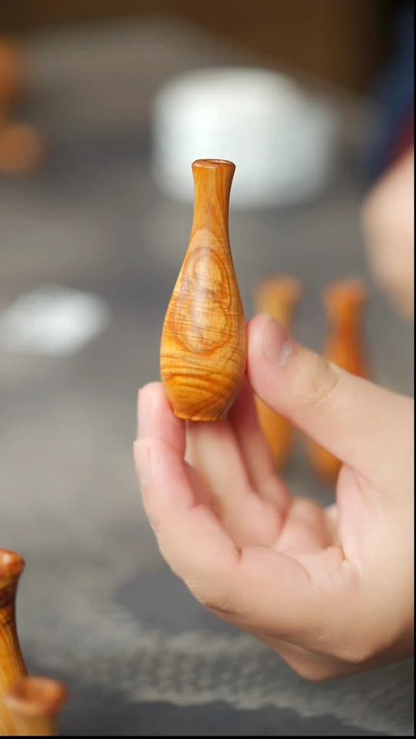 柏木（崖柏）410号陈化黑油料小花器