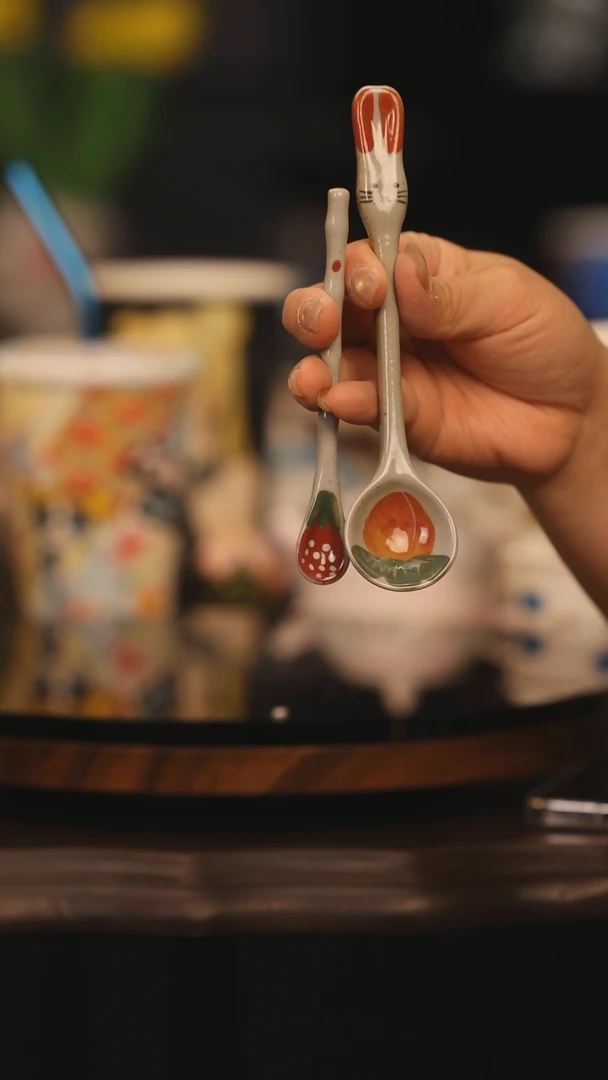 【闪购商品】摆件景德镇釉下彩绘设计师款陶瓷