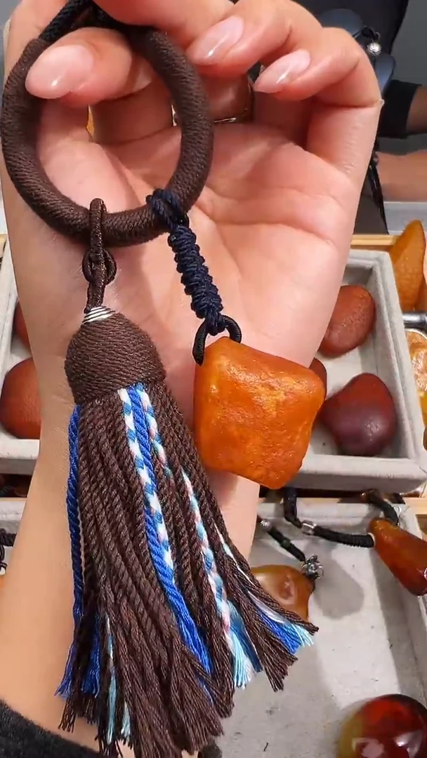 【闪购商品】蜜蜡裸石未镶嵌似玉