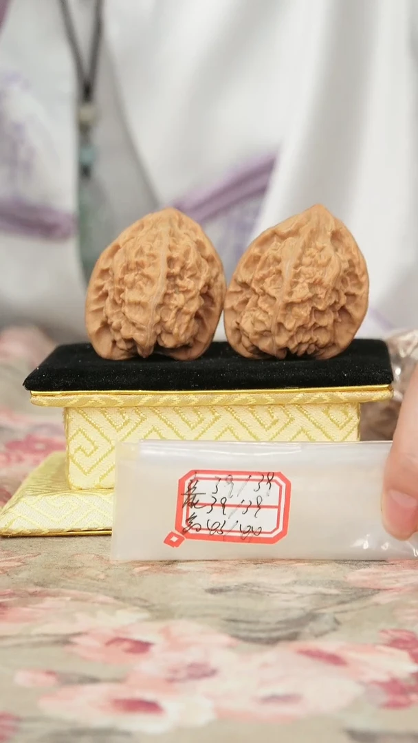 把件文玩核桃马蹄