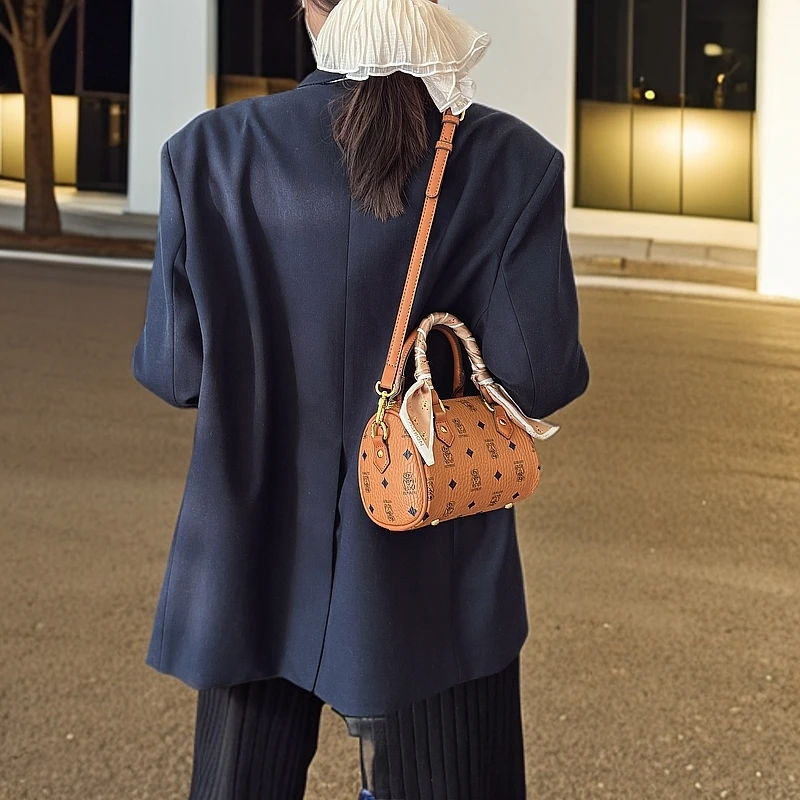 古缇蔻GUTIKOU 秋冬新款女包时尚手提包手提女包枕头包