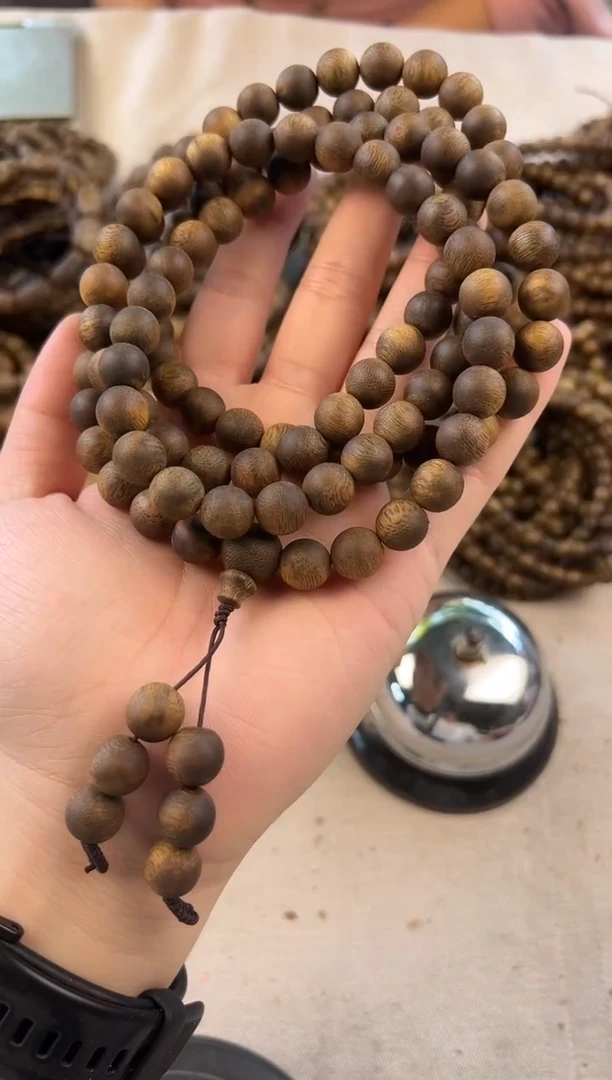沉香手串奇楠沉水浮多圈圆珠卡10-68克发一条