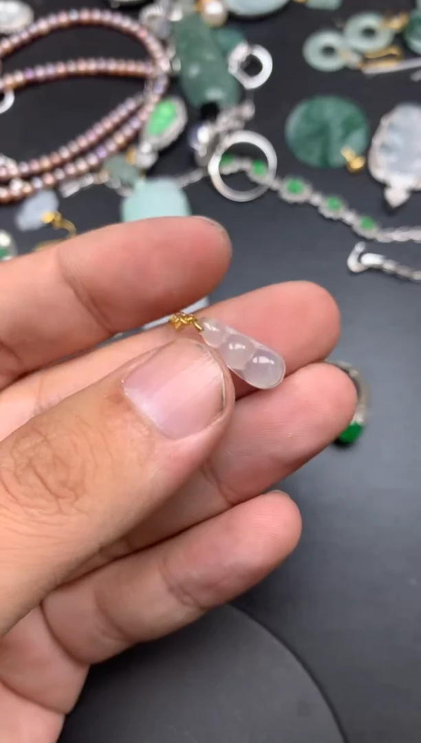 颈饰未镶嵌翡翠亲****۶改变商品不退不换