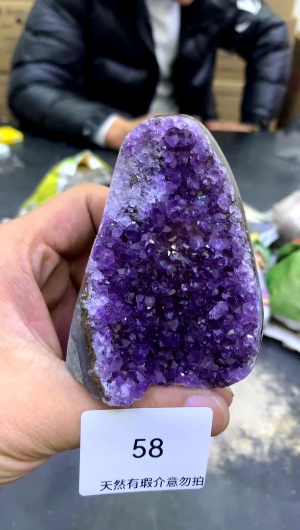 【闪购商品】水晶摆件未镶嵌天然高品质紫晶58