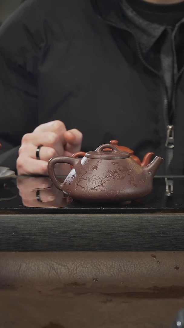 茶壶紫砂不*子夜紫玉金砂，200cc