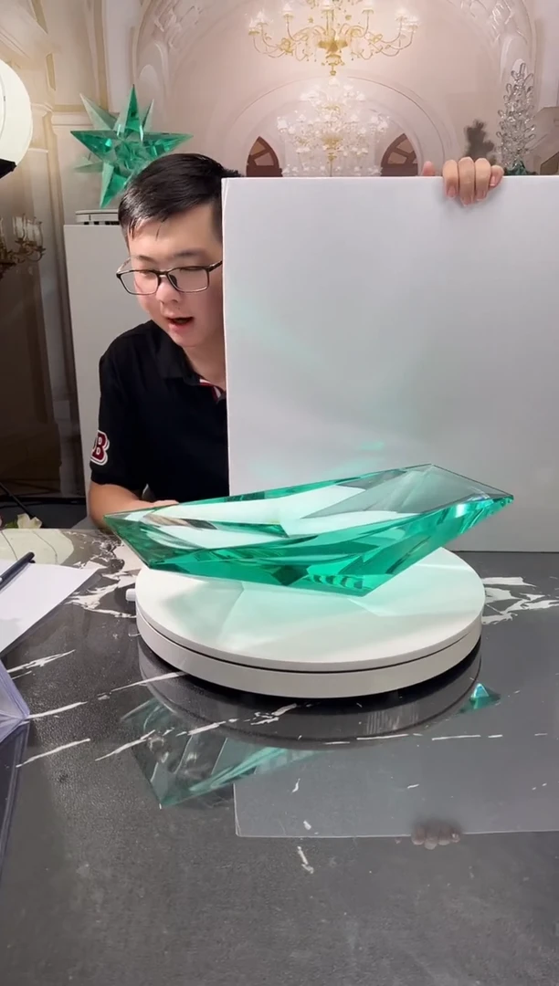琉璃巴比特美学 冰绿色冰湖
