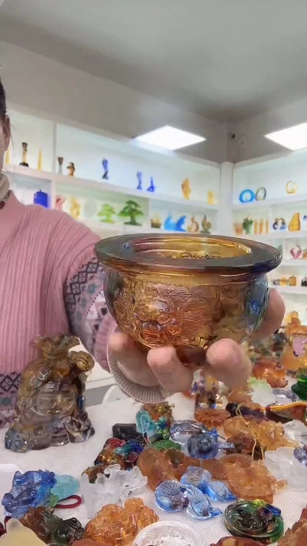 手工艺品琉璃聚宝盆
