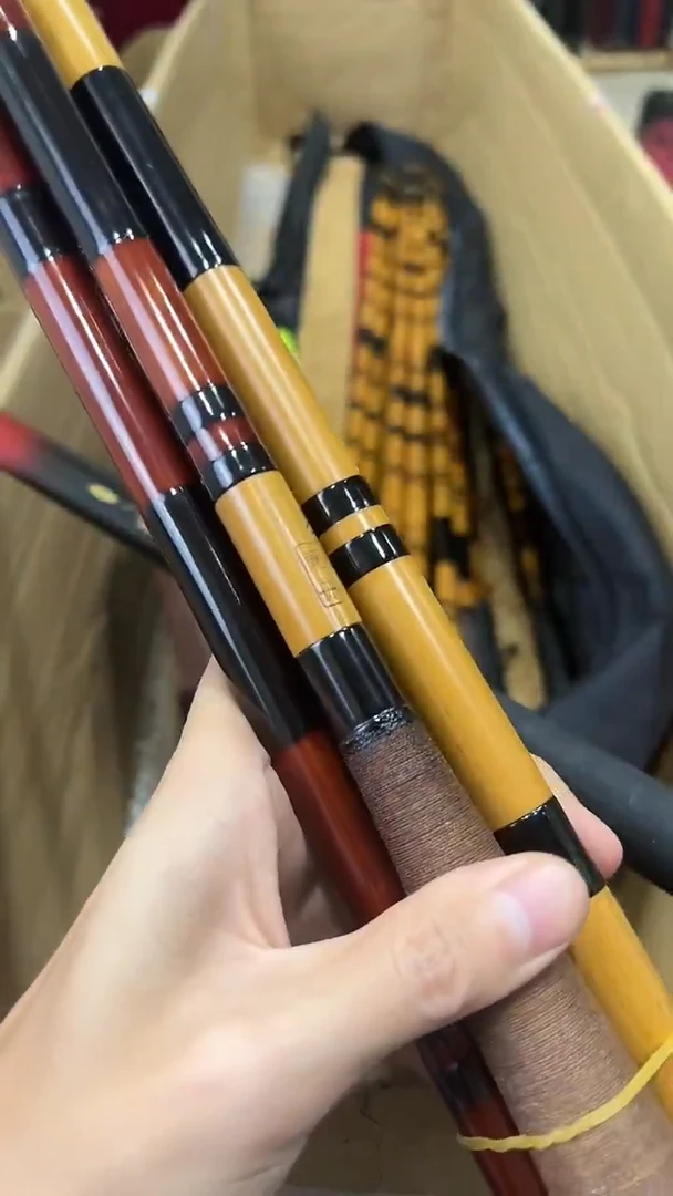 蛮**嘘鱼竿 孤品 微瑕疵 以直播间讲解为主 不包邮