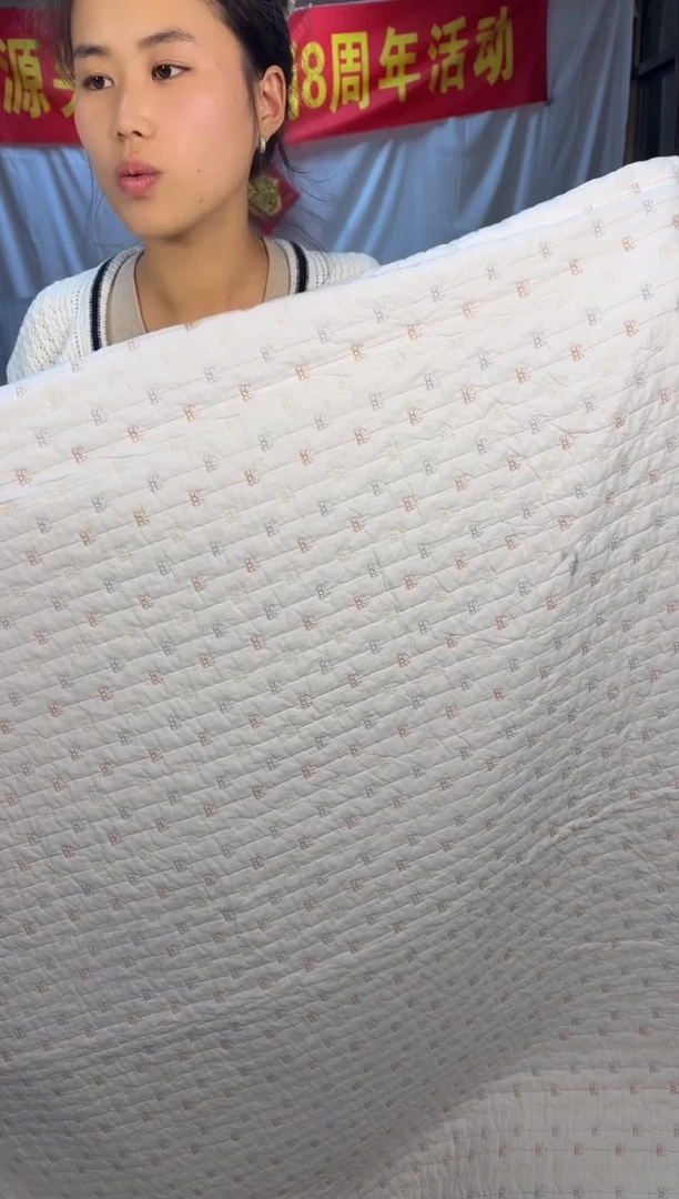 棉白色蝴蝶秀230*250