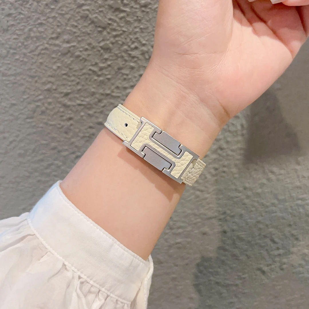 适用华为fit4表带荔枝纹皮质磁吸扣手环10/9/fit3/gt5/4表带女生