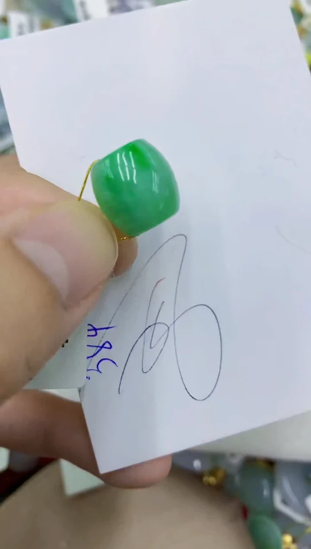 颈饰未镶嵌翡翠11111111111