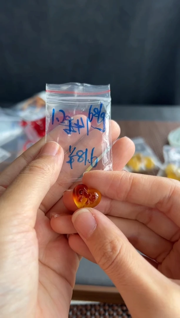 未镶嵌颈饰蜜蜡902买断