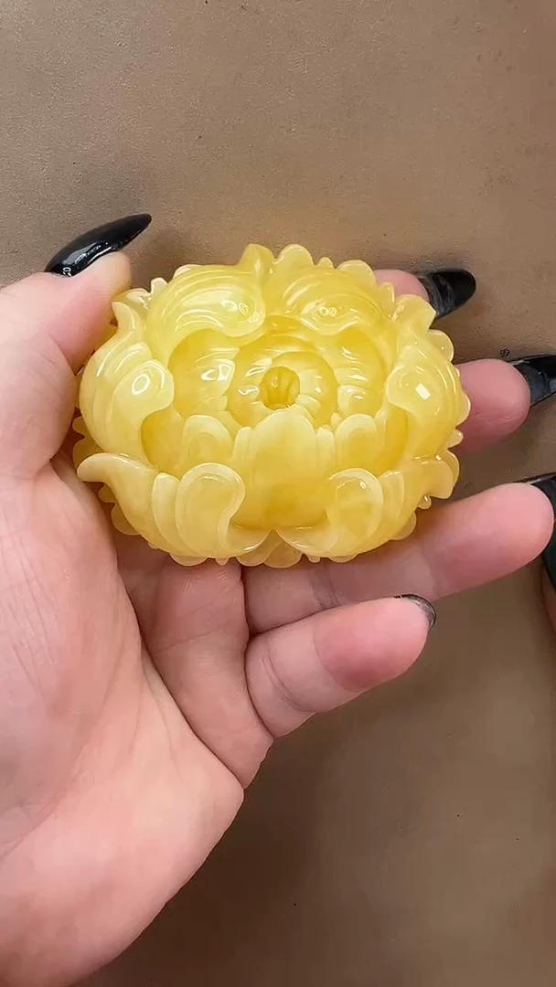 琥珀颈饰未镶嵌吊坠