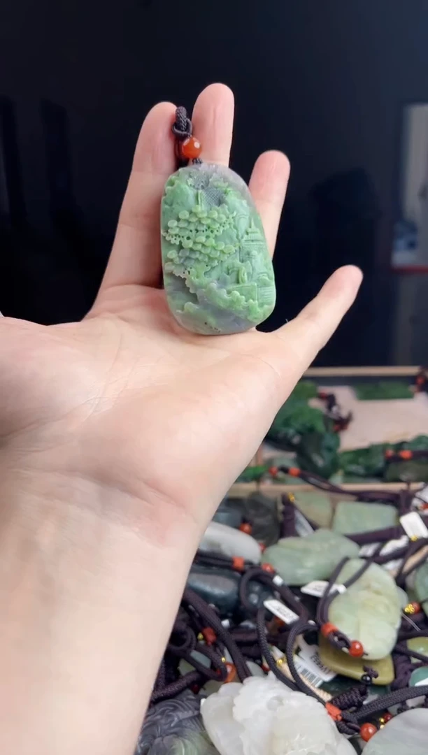 颈饰未镶嵌和田玉1