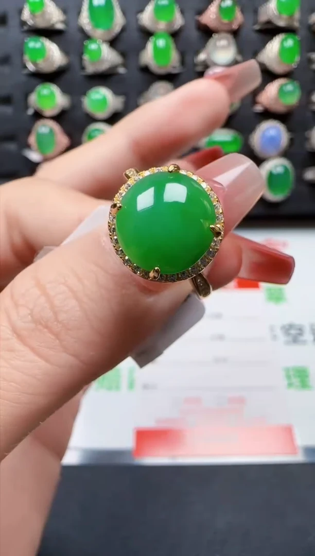 【闪购商品】翡翠戒指银S925镶嵌1686