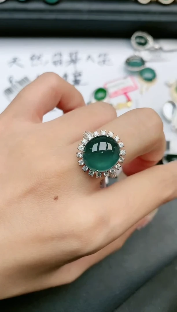 翡翠戒指银S925镶嵌1111